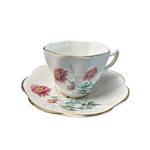 Royal Dover Bone China England Pink Floral Tea Cup & Saucer Set